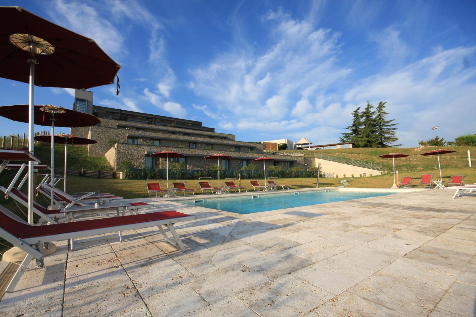 Ca' Del Lupo Montelupo Albese Exterior foto